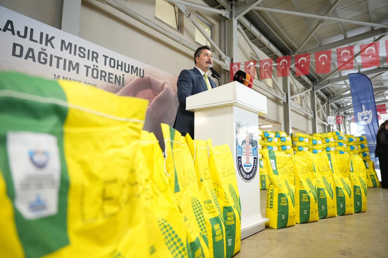 YENİŞEHİR'DE ÜRETİCİYE DEV DESTEK: 750 ÇİFTÇİYE SİLAJLIK MISIR TOHUMU DAĞITILDI