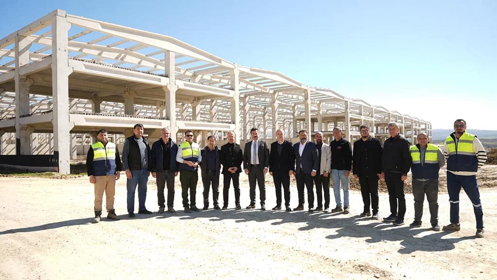 YENİŞEHİR SANAYİ ÜSSÜNE DÖNÜŞÜYOR: BAŞKAN ERCAN ÖZEL’DEN YESAN VE YGS’YE ZİYARET