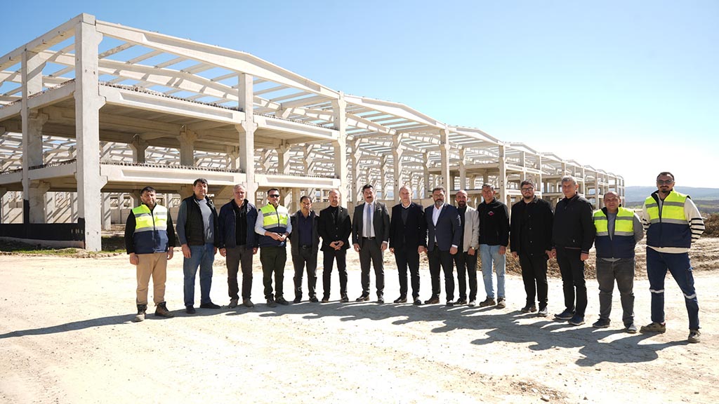 YENİŞEHİR SANAYİ ÜSSÜNE DÖNÜŞÜYOR: BAŞKAN ERCAN ÖZEL’DEN YESAN VE YGS’YE ZİYARET